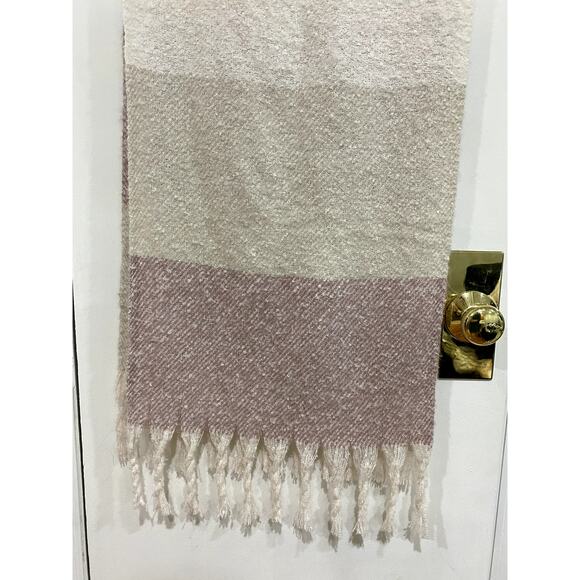 Gentle Fawn Pink and Cream Scarf - Picture 6 of 9